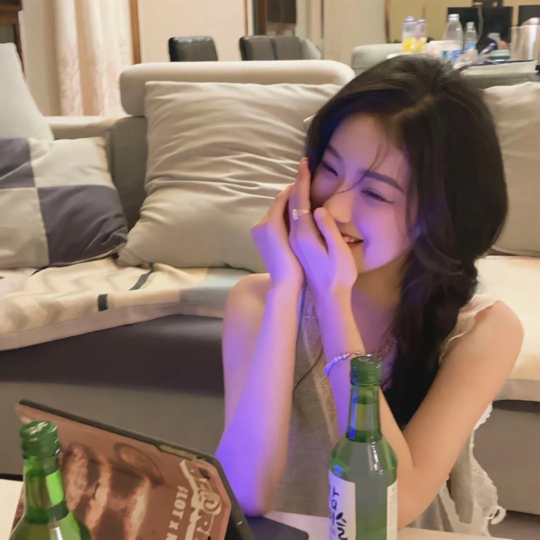 钢铁苍穹2：即临种族